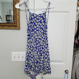 Backless daisy romper